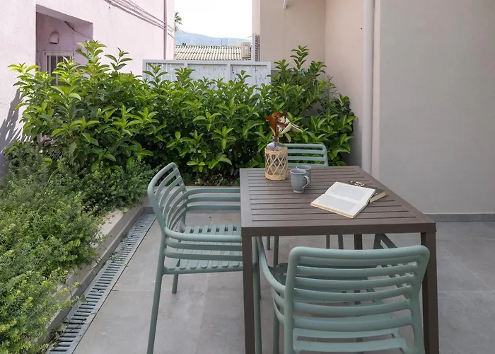 One Bedroom Erato