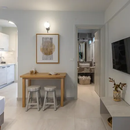 One Bedroom Erato Apartmán